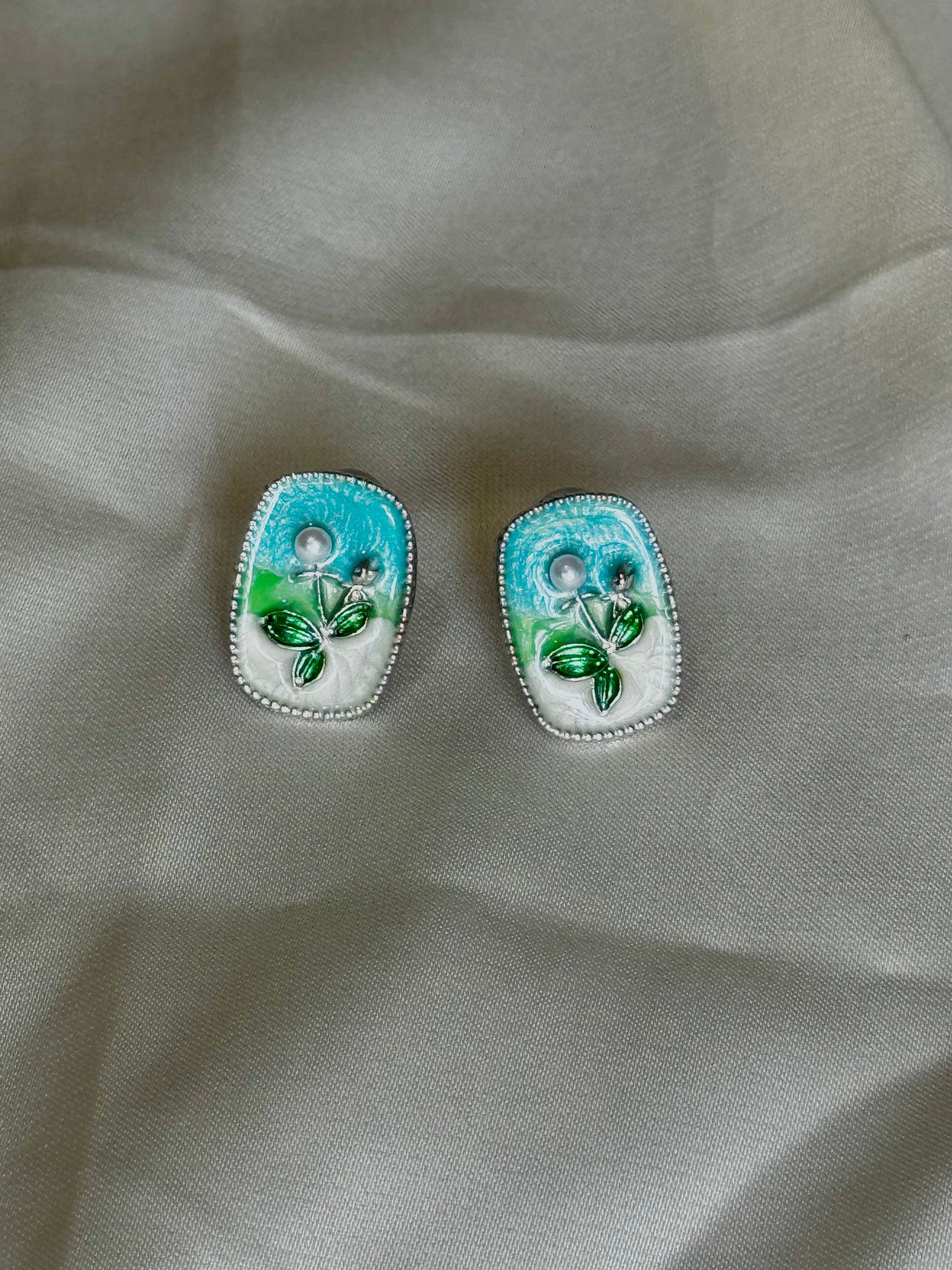 Secret Oasis Studs