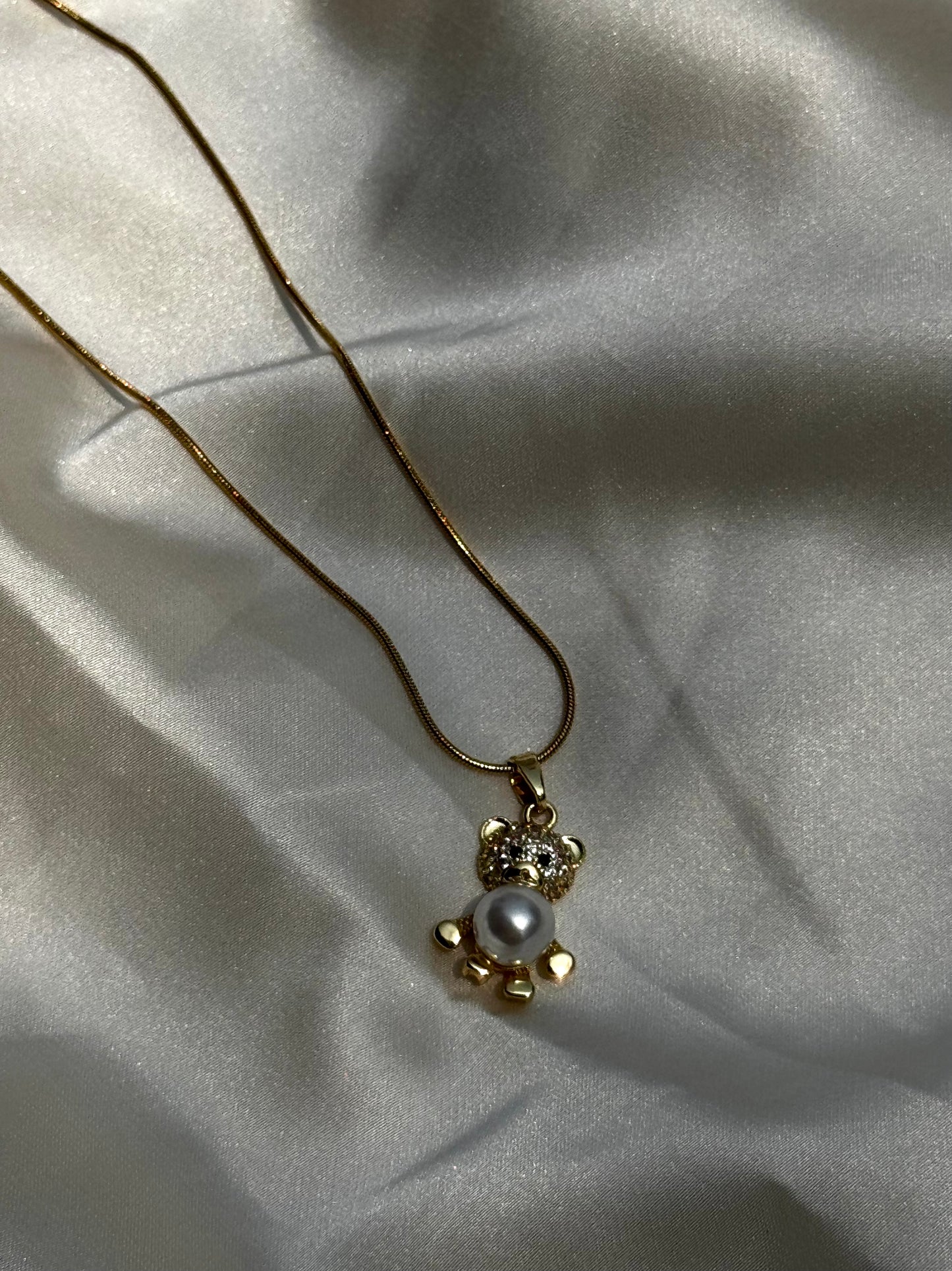 Teddy Bear Pearl Necklace