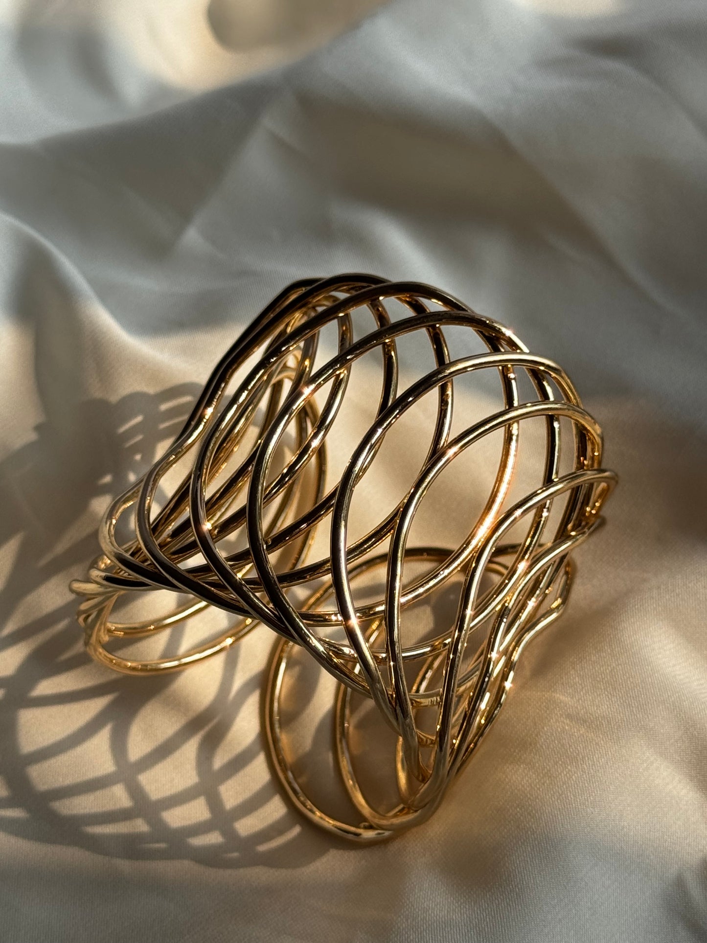 Wavy Wire Cuff