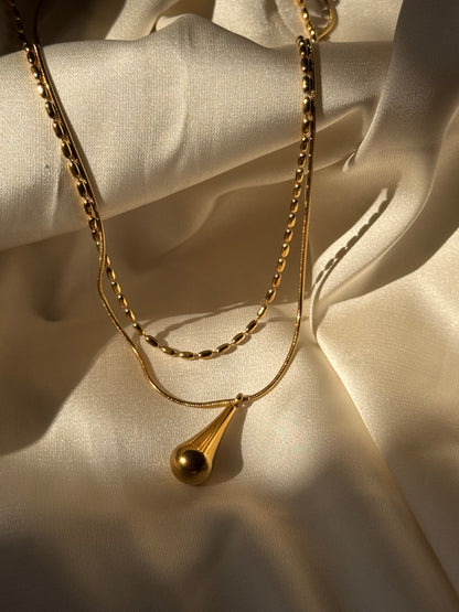 Golden Dewdrop Necklace