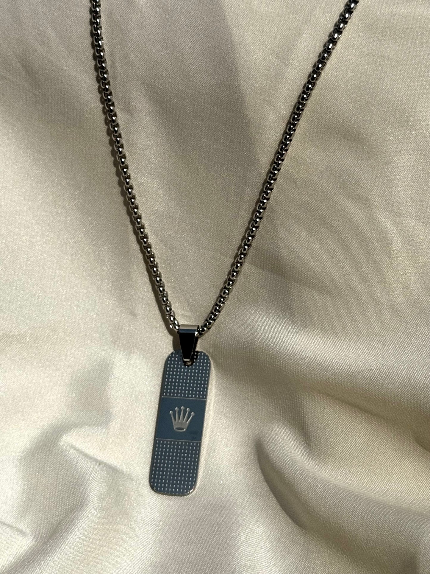 crown military-style pendant necklace