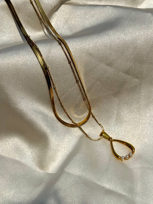layered gold necklace