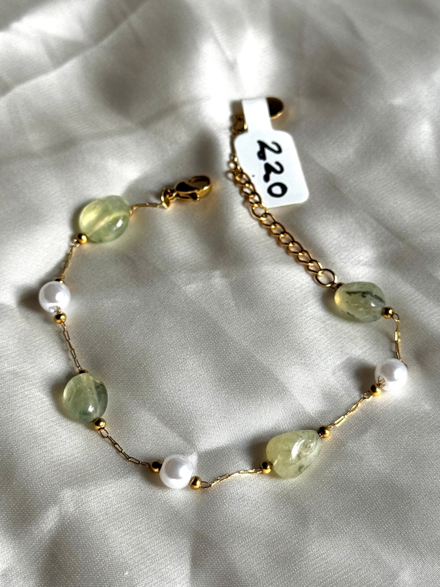 Green Stone & Pearl Station Bracelet