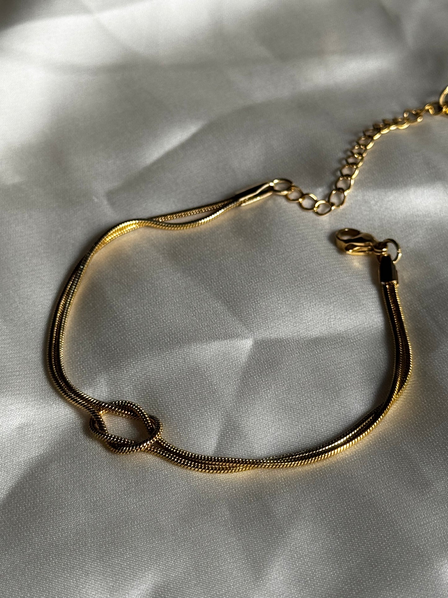 Aurora Knot bracelet