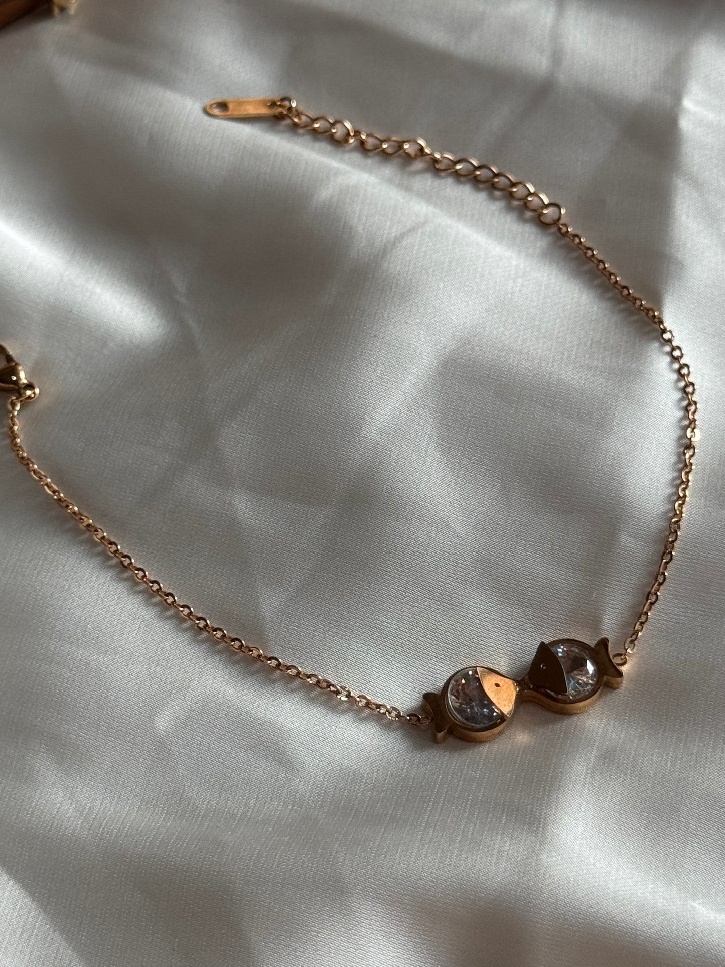 Infinity Kiss Bracelet
