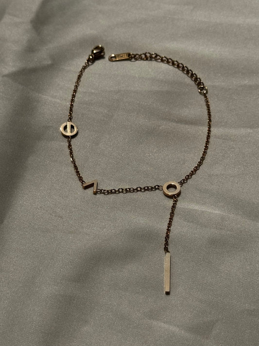 Linear Lariat Bracelet