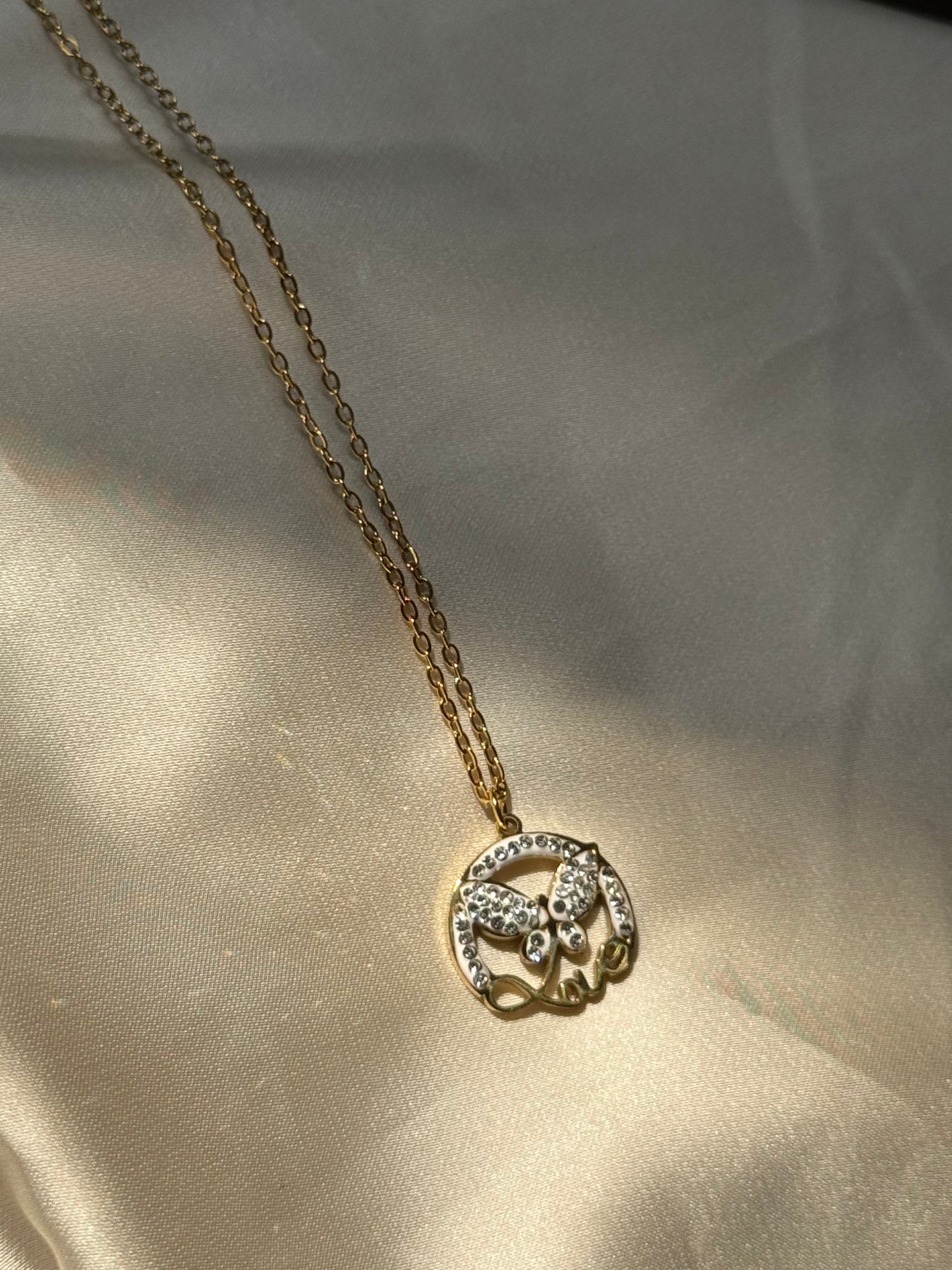 Papillon Love Medallion Chain