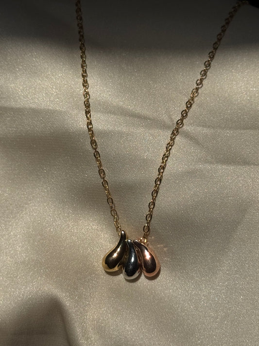 Trinity Raindrop Trio Chain
